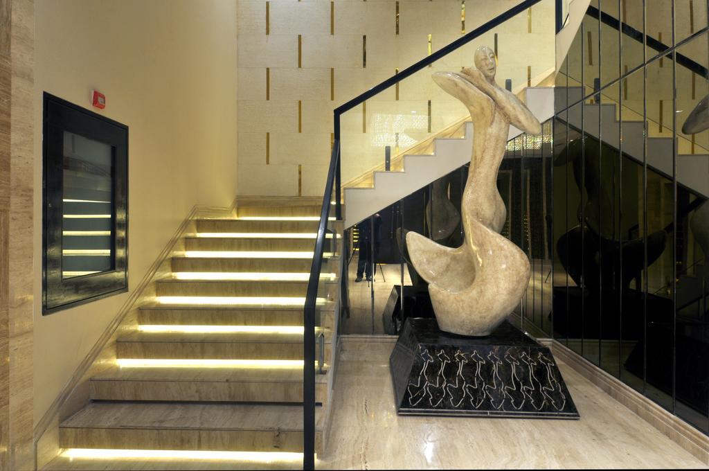 The Cove Hotel Panchkula Exterior foto